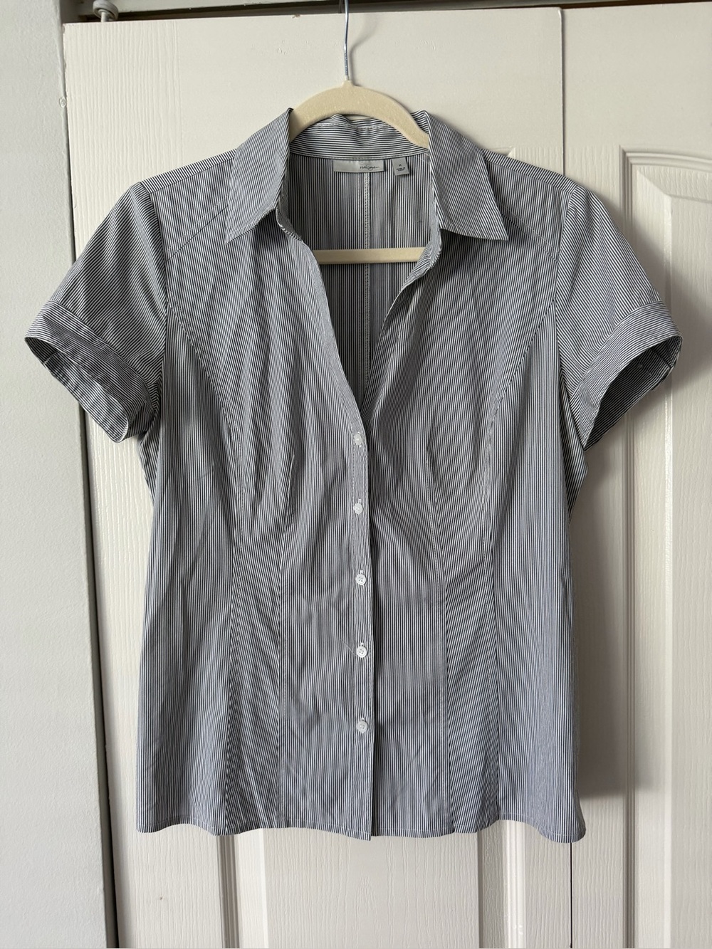 Y2K Halogen Short-Sleeve Button-Down Shirt in Light Gray Pinstripe